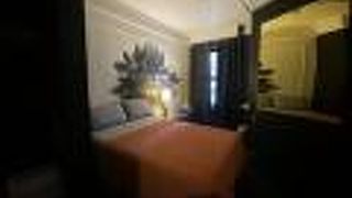 カールトン アームズ ホテル