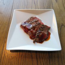 朝からステーキだって楽しめますが…