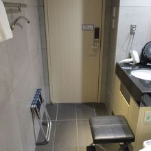 羽田空港国際線 ANAラウンジ (110番ゲート付近)