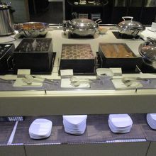 羽田空港国際線 ANAラウンジ (110番ゲート付近)