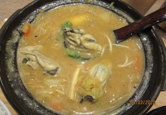 牡蠣土手一人鍋が美味しかった。