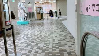 新宿にいっぱいある