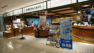 北海道を代表するお菓子屋さんのカフェ