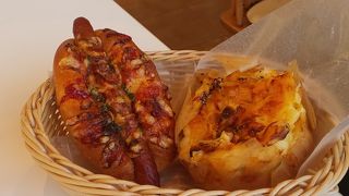 オシャレなパン屋さん