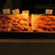 さすが北海道、パンも美味しいです