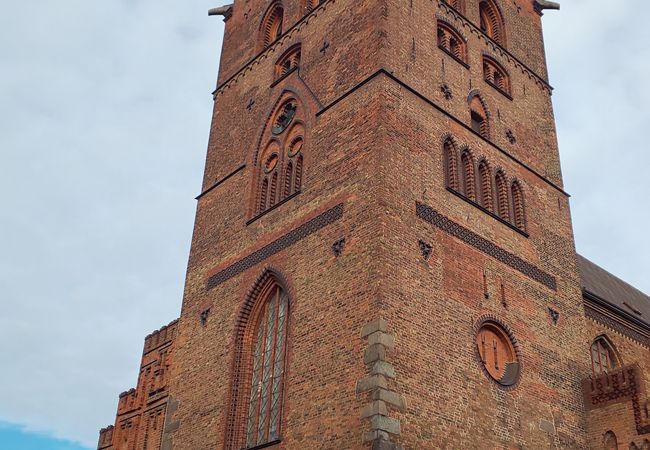 聖ペトロ教会 クチコミ アクセス 営業時間 マルメ フォートラベル