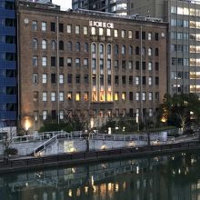 ルポンドシェル建物の外観