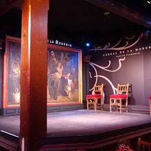 ショーが始まる前のステージ