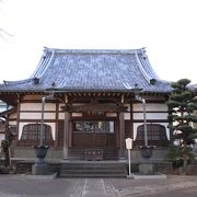 かつては鳩森八幡神社の別当寺であった