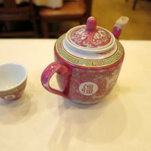 急須も高級中華料理店、特別感があります