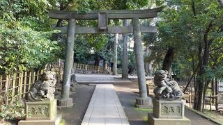 緑豊かな渋谷最古の神社