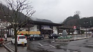 身延山久遠寺への玄関口