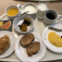 朝食バイキング