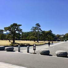 広いので目的地が遠い