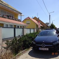 ホテルの道路側です。