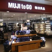 MUJI to GO (関西エアポート店)