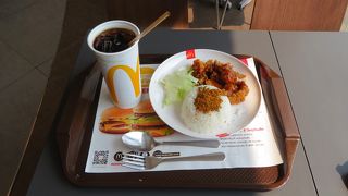 やはりマクドナルドでした。