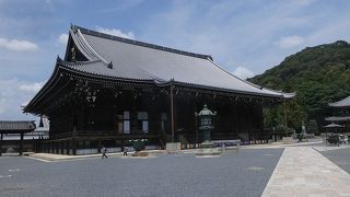 落慶行事は中止とか