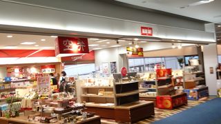 羽田空港のJAL系売店