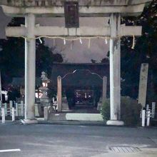 蜊江神社、鳥居。