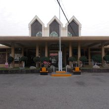 ロッブリー駅