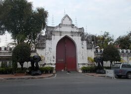 プラ ナーラーイ ラーチャニウェート宮殿（国立博物館）