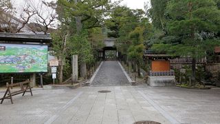 静けさが似合う