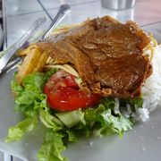 安くて美味しいローカルご飯を食べるならここ！