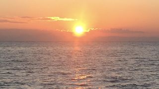海岸から見える美しき初日の出