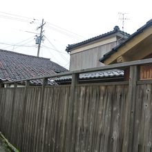 横から見たところ