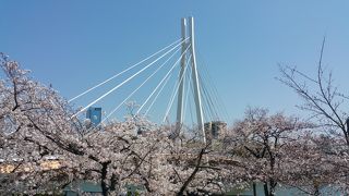 大阪城の見えるええ感じの橋