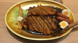 金沢カレーにボリュームを求めるならこのお店！