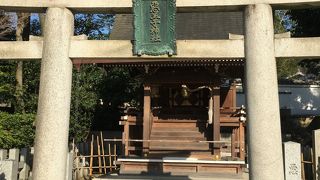 コンパクトな神社