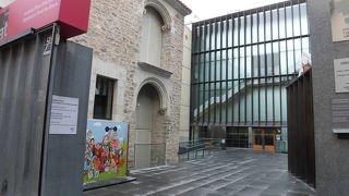 フルニエル トランプ博物館