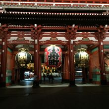 人混みが少なく自分のペースで見学