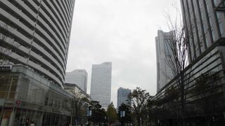 公園というよりも通路