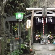 ちょっと入りづらい神社