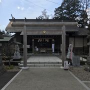 西公園の中の神社