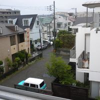 住宅街の中に普通の家のような感じであります