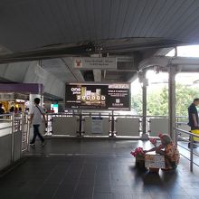 入り口の様子です。