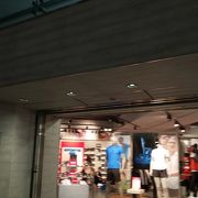 アディダス ブランドコンセプトストア 新宿店 クチコミ アクセス 営業時間 新宿 フォートラベル アディダス ブランドコンセプトストア 新宿店 クチコミ アクセス 営業時間 新宿 フォートラベル