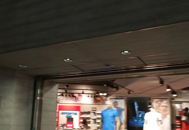 アディダス ブランドコンセプトストア 新宿店 クチコミ アクセス 営業時間 新宿 フォートラベル