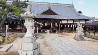 素晴らしいぶつぞうが多くあります