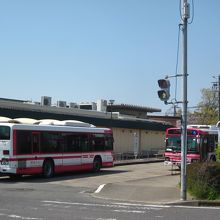 玉川橋団地バス停