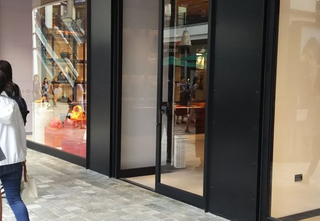 ボッテガ ヴェネタ (アラモアナセンター店)