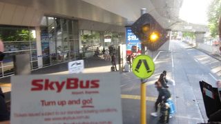 市内へ向かいました