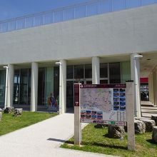 情報館。スタンプはこちらにあります