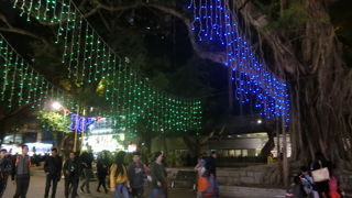 ネイザンロード沿い