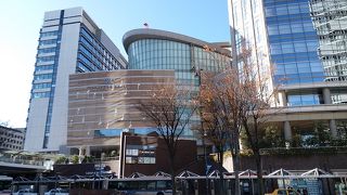 焼肉レストランやファミリーレストランも入っていました。