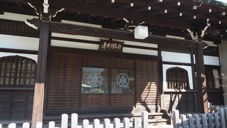 非常に大きなお寺